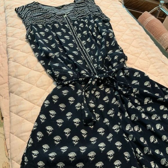 LOFT Pants - Loft black and white romper with buttons size M